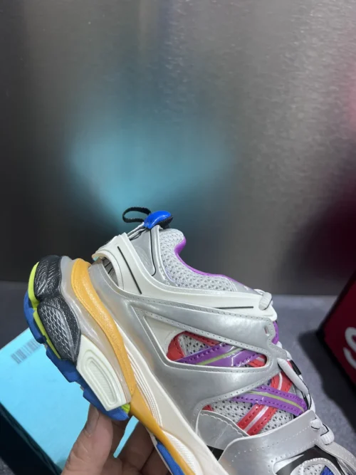 Balenciaga Tess Sneakers