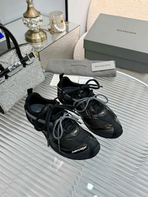 Balenciaga Sneakers Style 0016