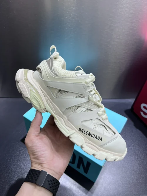 Balenciaga Tess Sneakers Style 0026