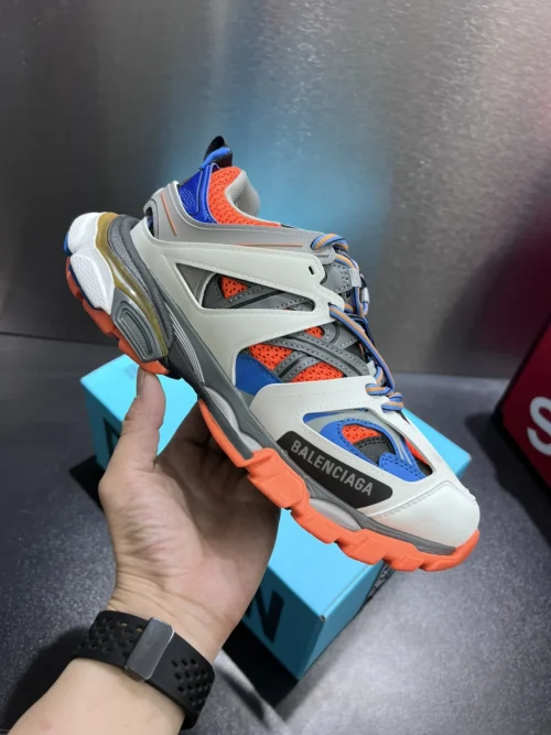 Balenciaga Tess Sneakers Style 0028