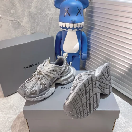 Balenciaga Tess Sneakers Style 0033
