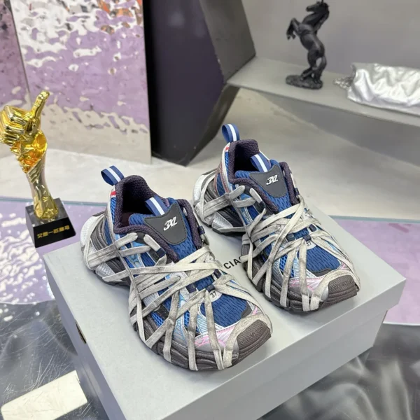 Balenciaga 3XL Chunky Sneakers Style 0038