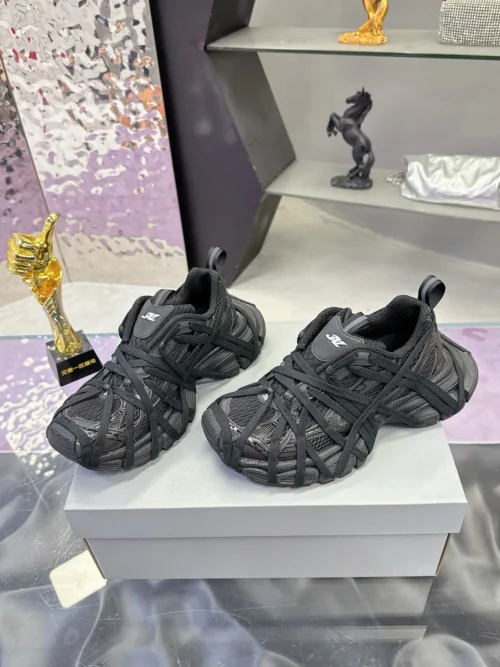 Balenciaga 3XL Chunky Sneakers Style 0043