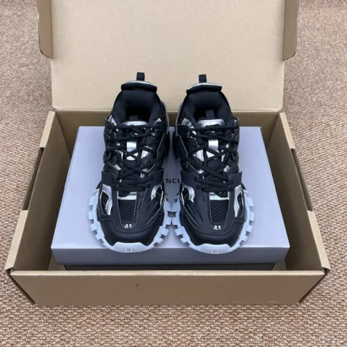 Balenciaga Track 3.0 Leather Chunky Sneakers Style 0062