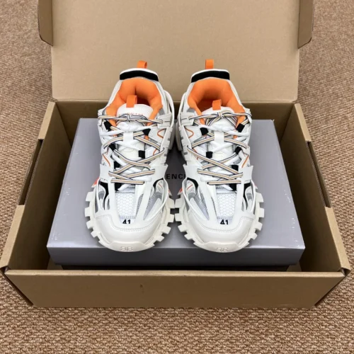 Balenciaga Track 3.0 Leather Chunky Sneakers Style 0064
