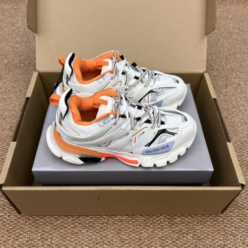 Balenciaga Track 3.0 Leather Chunky Sneakers Style 0064