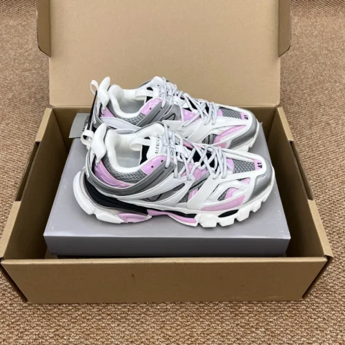 Balenciaga Track 3.0 Leather Chunky Sneakers Style 0071