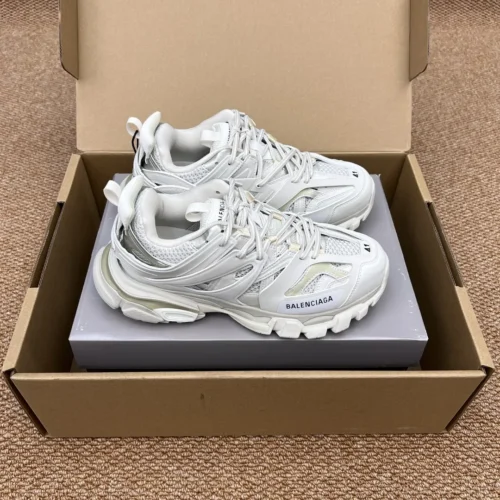 Balenciaga Track 3.0 Leather Chunky Sneakers Style 0072