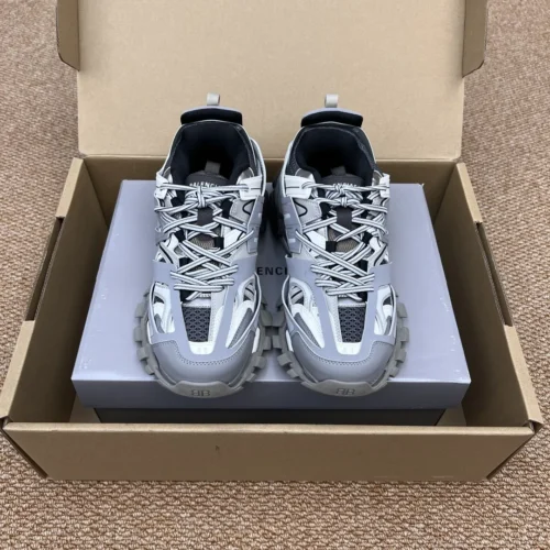 Balenciaga Track 3.0 Leather Chunky Sneakers Style 0073