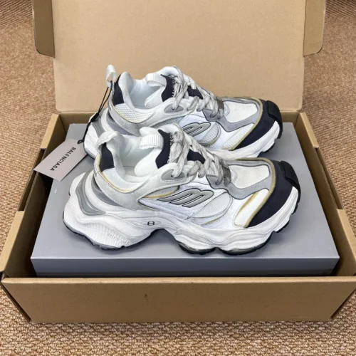 Balenciaga 5XL Cargo Chunky Sneakers
