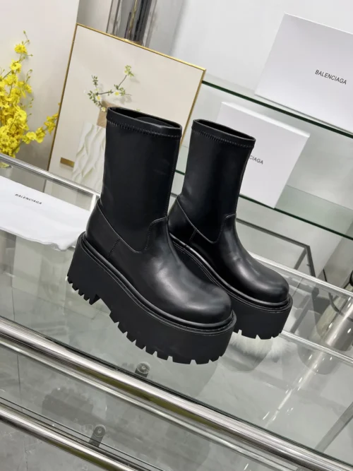 Balenciaga Leather Boots Style 0106