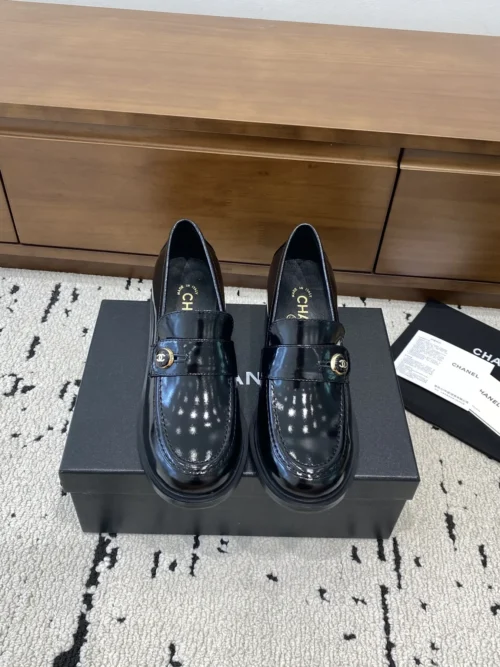 Chanel Pumps