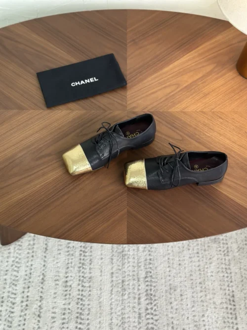 Chanel Sneakers Style 0101