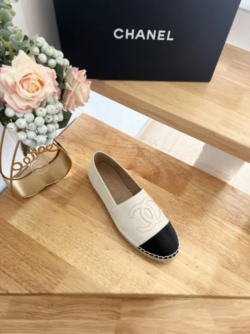 Chanel Lambskin Espadrilles Style 0106