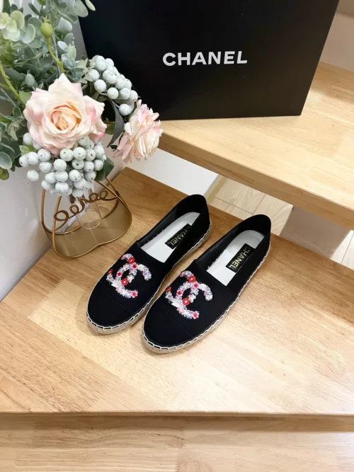 Chanel Canvas Espadrilles Style 0109
