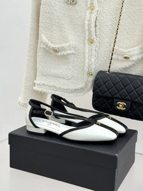 Chanel Sandals Style 0112