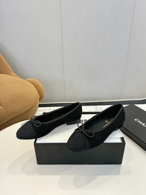 Chanel Lambskin Sneakers Style 0132
