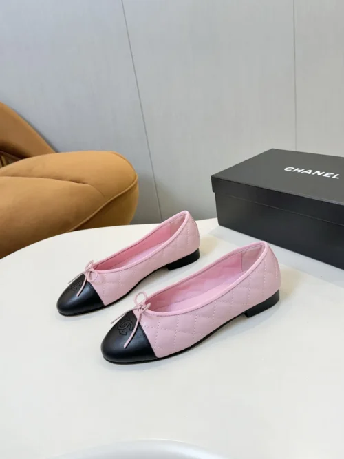Chanel Lambskin Sneakers Style 0140