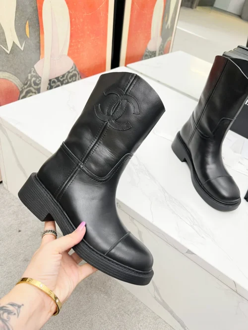 Chanel Leather Sneakers Style 0149