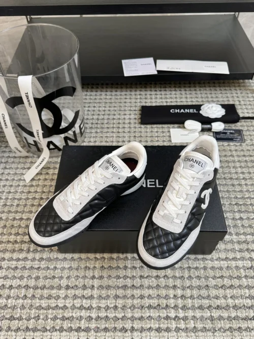 Chanel Sneakers Style 0176