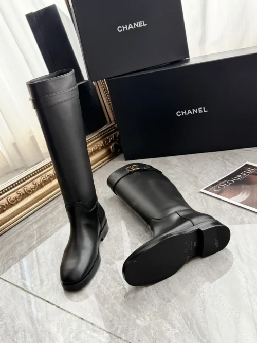 Chanel Brown Leather Boots Style 0223
