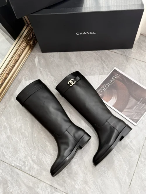Chanel Brown Leather Boots Style 0223