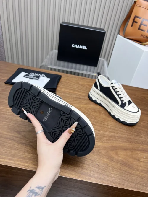 Chanel Sneakers Style 0252