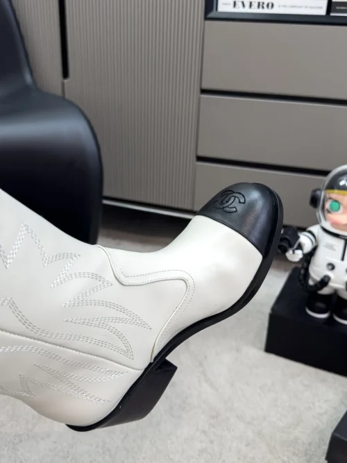 Chanel Riding Boots Style 0287
