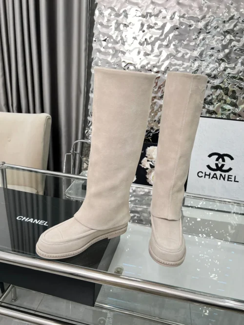 Chanel Off White Boots Style 0302