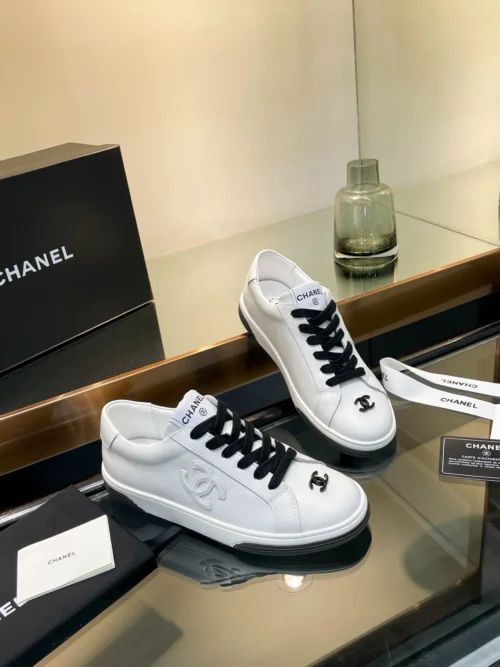 Chanel Sneakers Style 0326