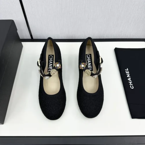 Chanel Sneakers Style 0365