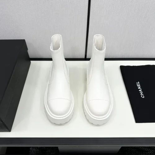 Chanel Sneakers Style 0401