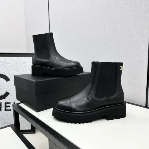 Chanel Sneakers Style 0402