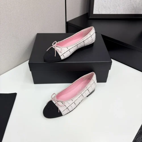 Chanel Sandals Style 0437