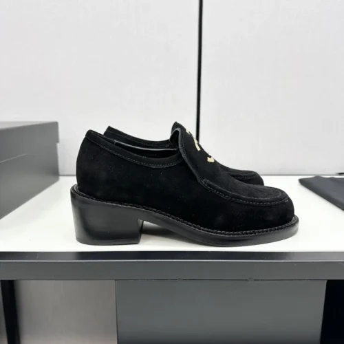 Chanel Sneakers Style 0482