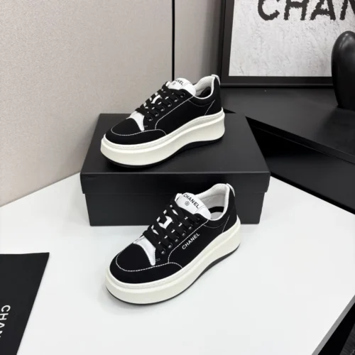 Chanel Sneakers Style 0506