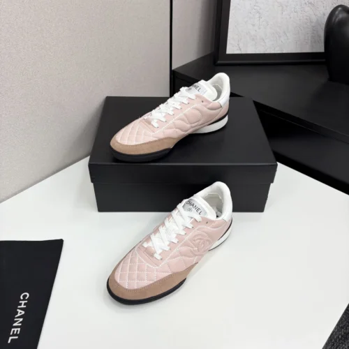 Chanel Sneakers Style 0541
