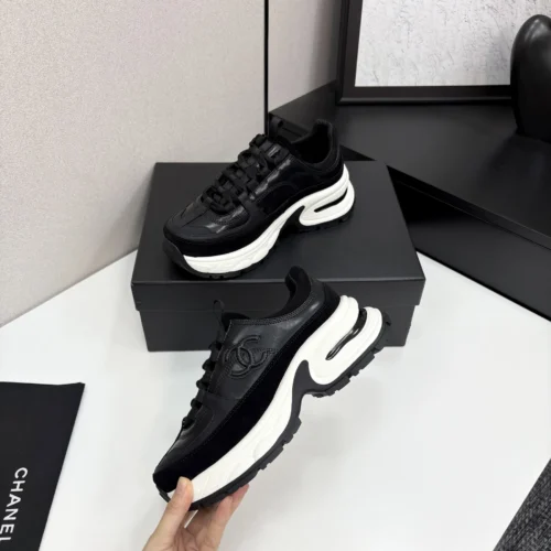 Chanel Sneakers Style 0589