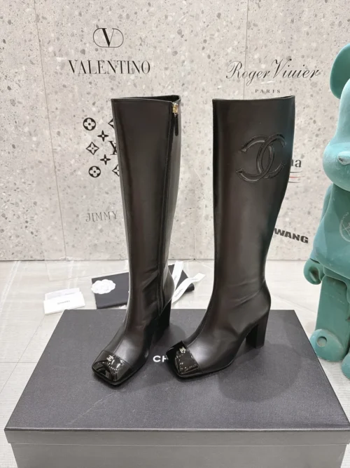 Chanel Leather Boots Style 0687
