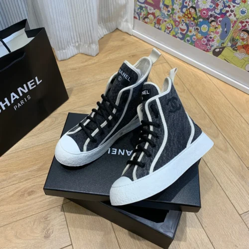 Chanel Canvas Boots Style 0761