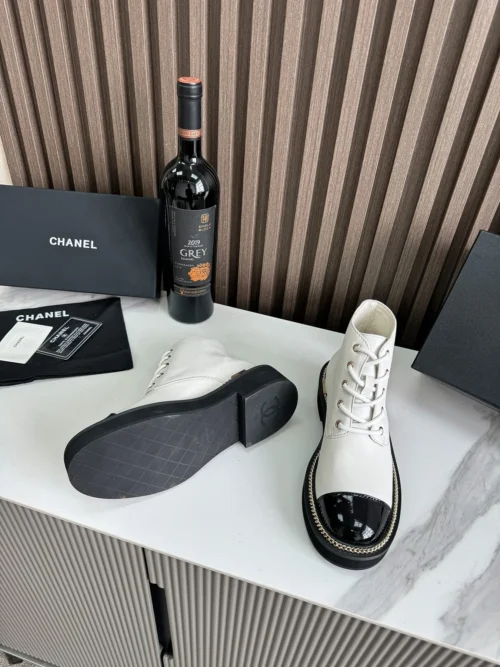 Chanel Sneakers Style 0799