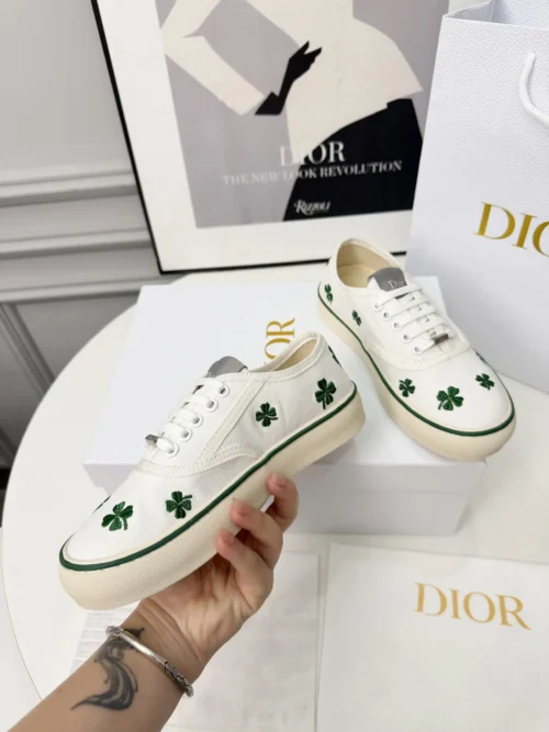 Dior Sneakers Style 0050
