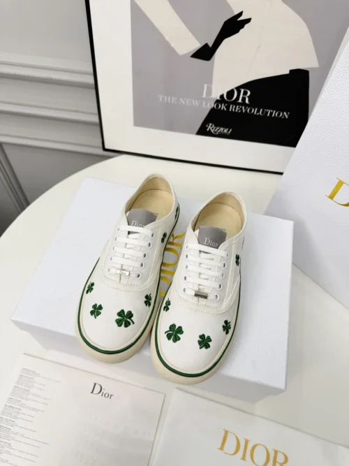 Dior Sneakers Style 0050