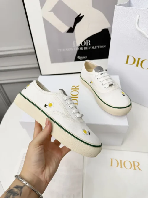 Dior Sneakers Style 0052