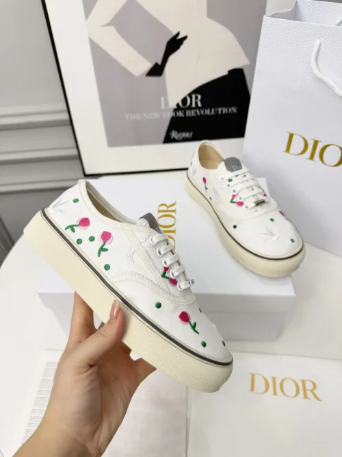 Dior Sneakers Style 0053