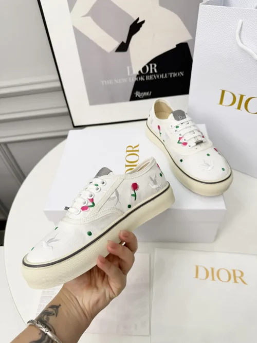 Dior Sneakers Style 0053