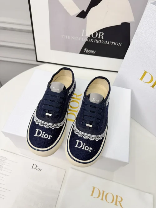 Dior Sneakers Style 0056