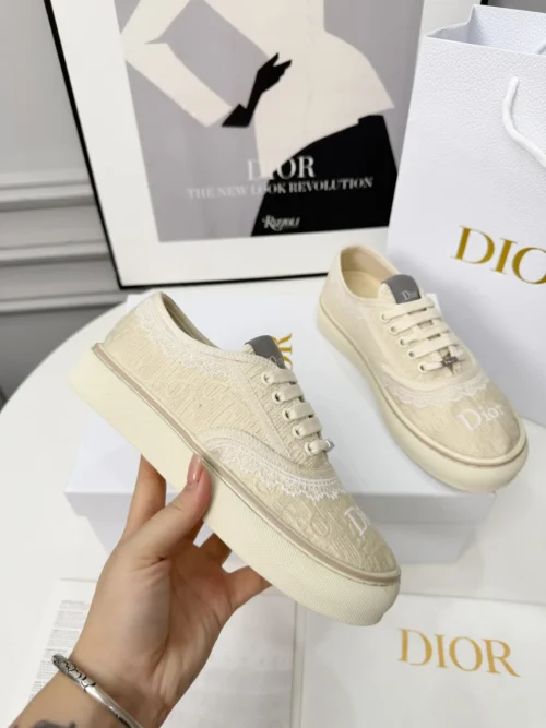 Dior Sneakers Style 0059