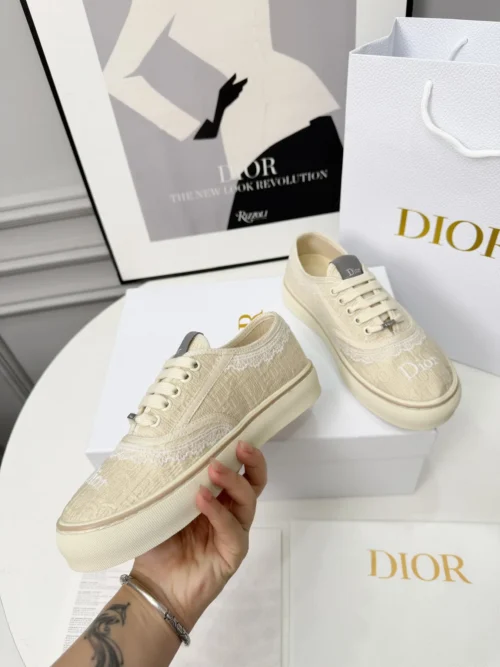 Dior Sneakers Style 0059