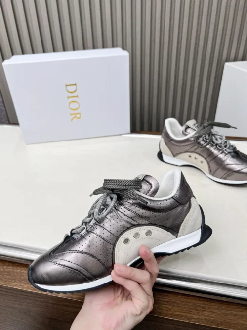 Dior Beige Leather Sneakers Style 0070